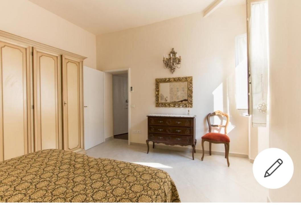 Historical Apartments By Seaside Viareggio Eksteriør bilde