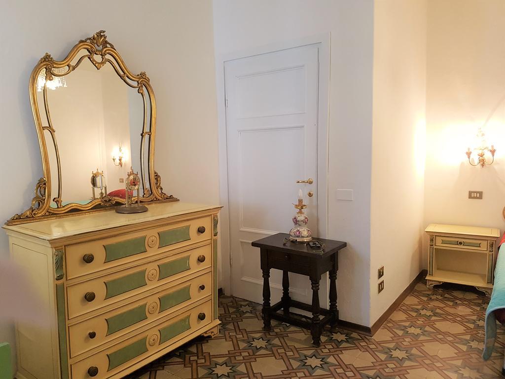 Historical Apartments By Seaside Viareggio Eksteriør bilde